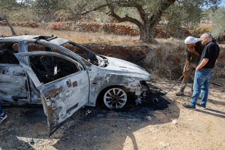 גרסת ביתא – "אני אמא של רומם אלדובי ואתה מנוול"